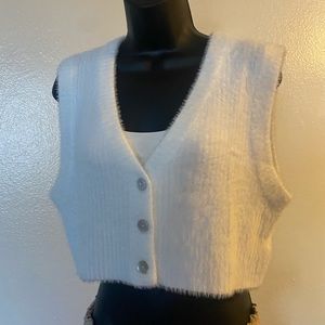 PacSun Ivory Croptop size med